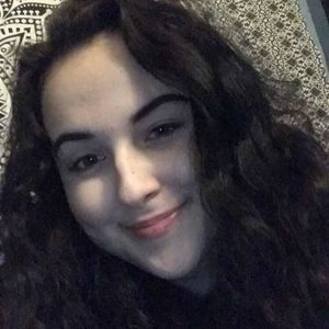 Meet your Posher, Cassie